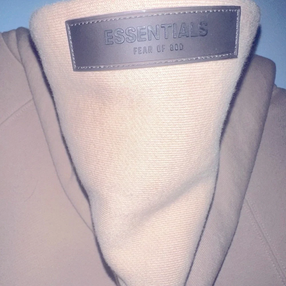 Fear of God Essentials Hoodie - Picture 6 of 6